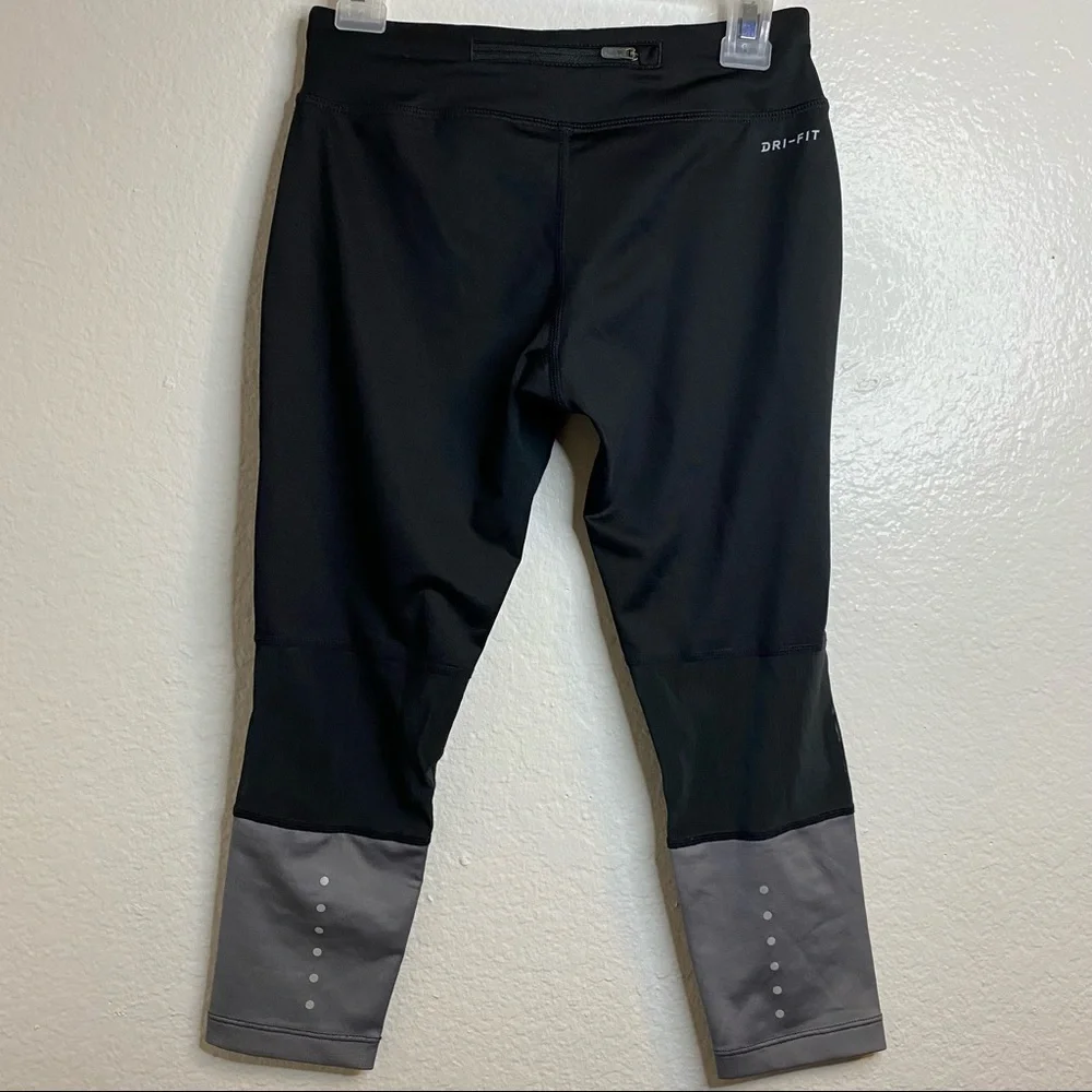 Girls Nike leggings small